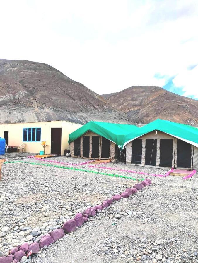 Pangong Delight Camps And Cottages Spangmik Exteriör bild