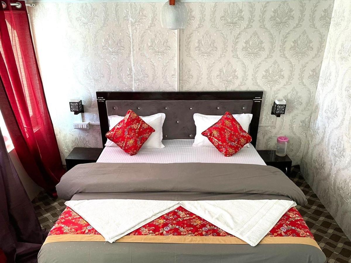 Pangong Delight Camps And Cottages Spangmik Exteriör bild