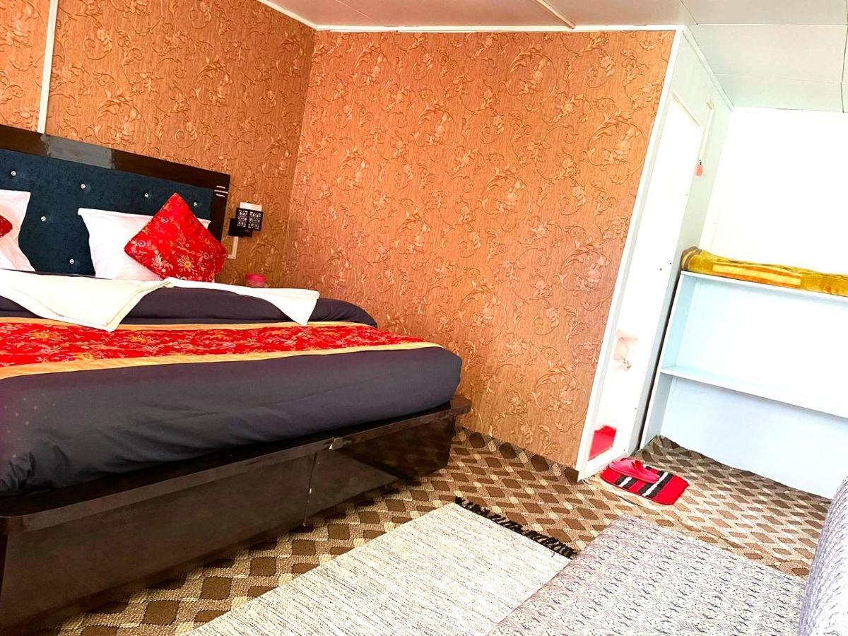 Pangong Delight Camps And Cottages Spangmik Exteriör bild