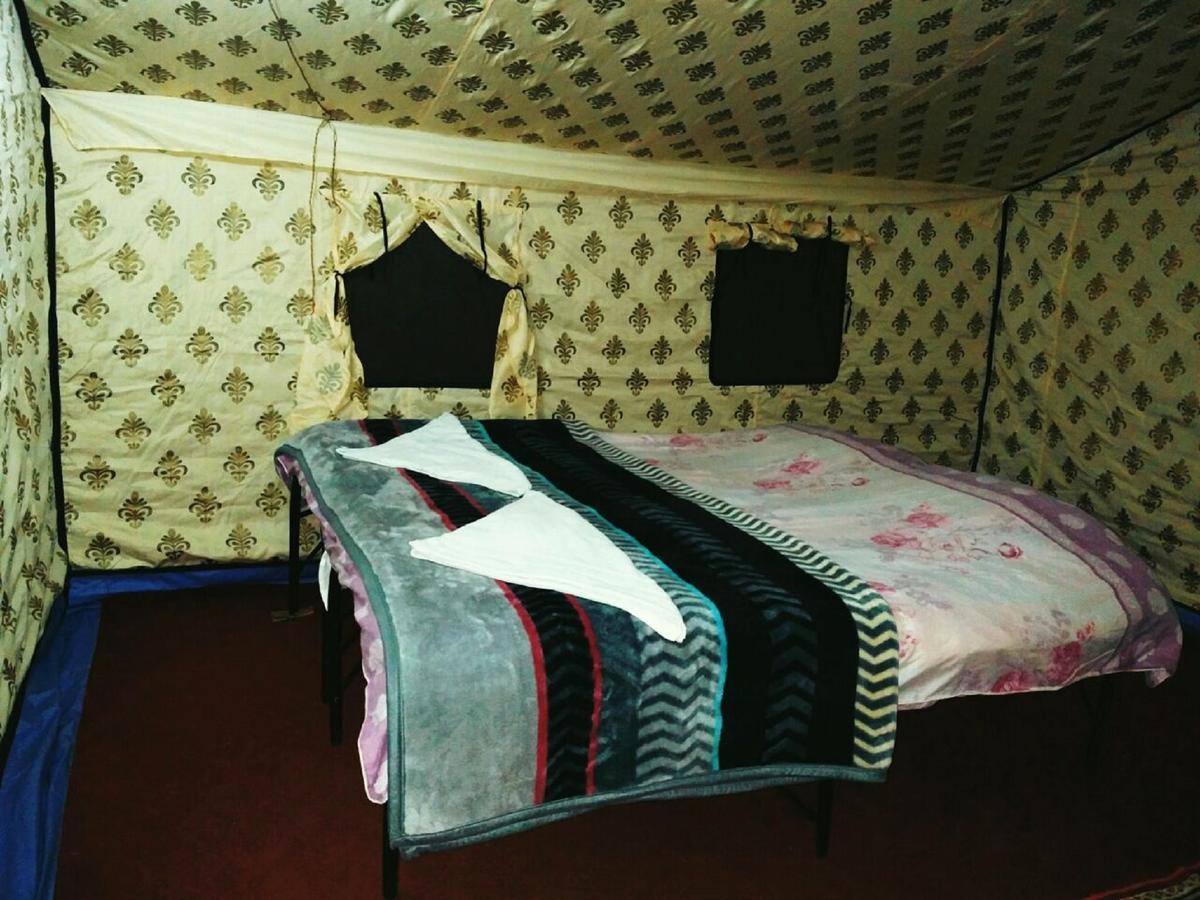 Pangong Delight Camps And Cottages Spangmik Exteriör bild